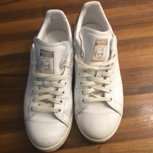 White and Rose Gold Stan Smiths (Adidas). - Picture 2 of 5
